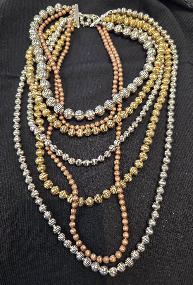 Mixed metal necklace