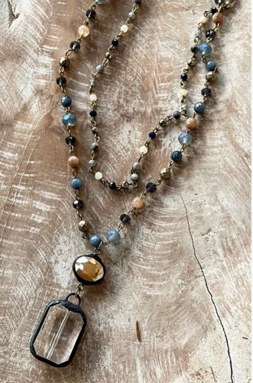 Bead necklace