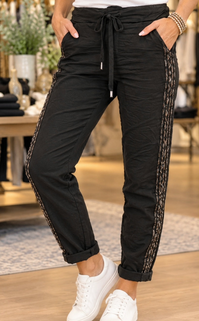 Black pant with gold