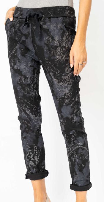 Black swirl pant