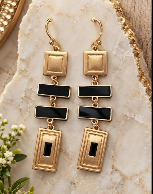 Blacka nd gold earring