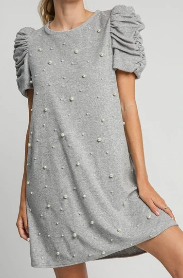 Grey pearl tress