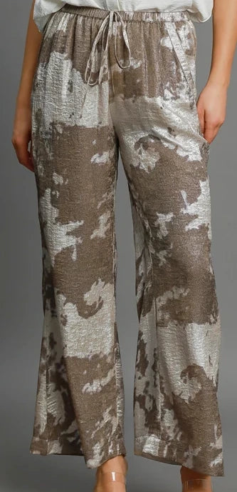 Taupe and silver pant