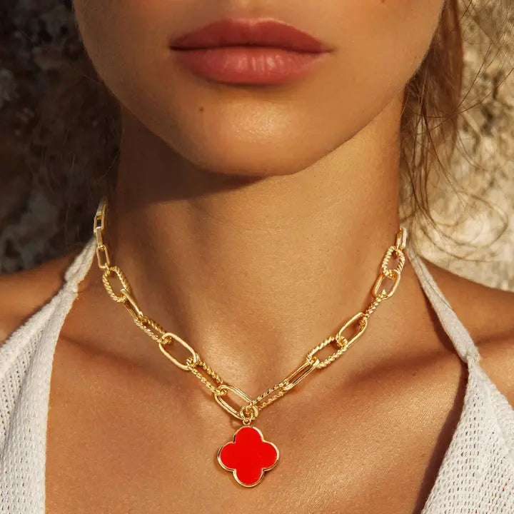 Red clover necklace