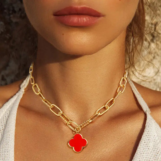 Red clover necklace