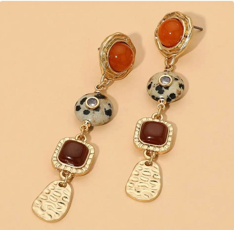 Mixed stone earring