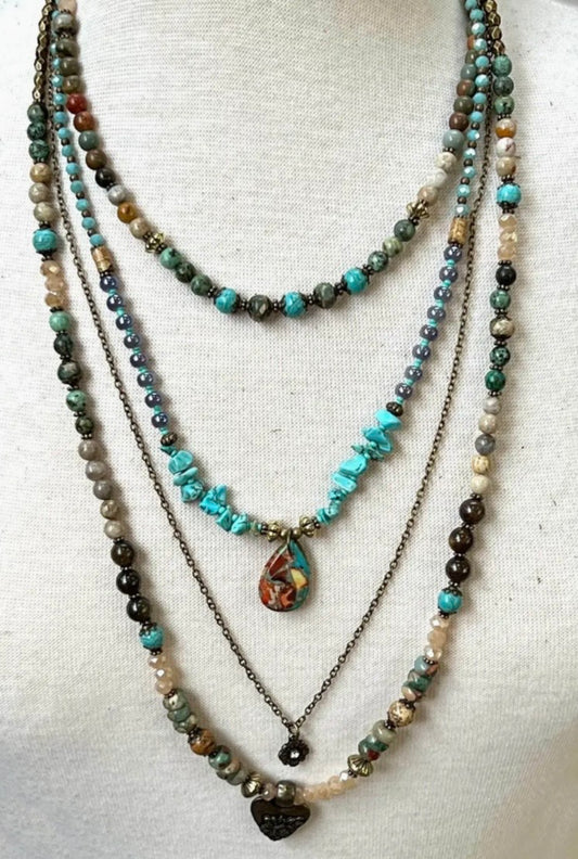 Teardrop necklace