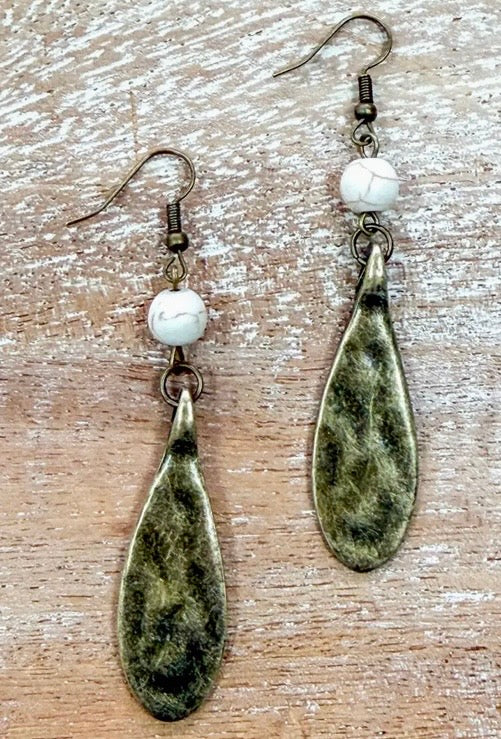 White bead earring