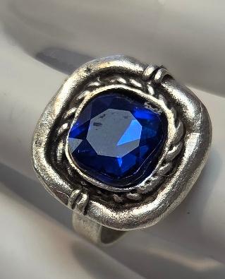 Blue stone ring