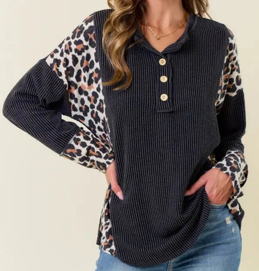 Black animal print top