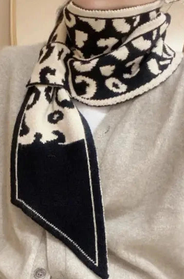 Black and cream scarf