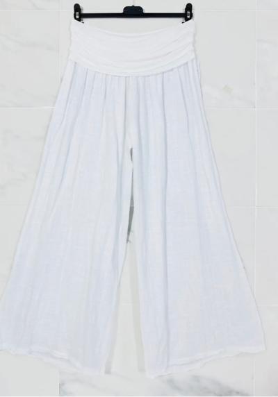 White pant