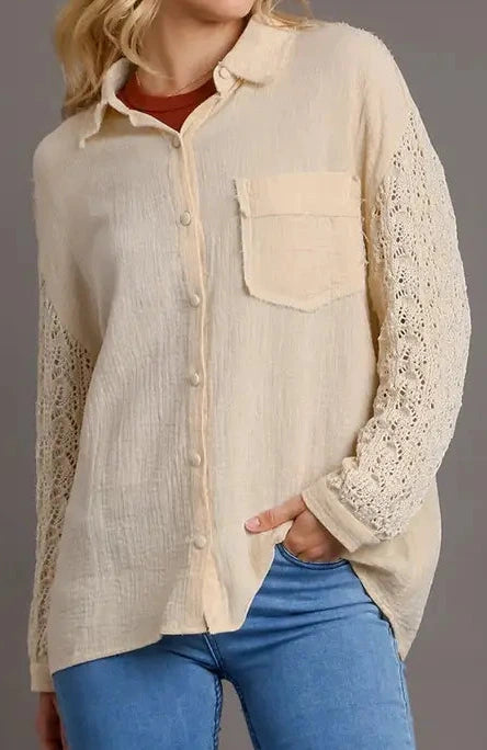 Natural lace sleeve top